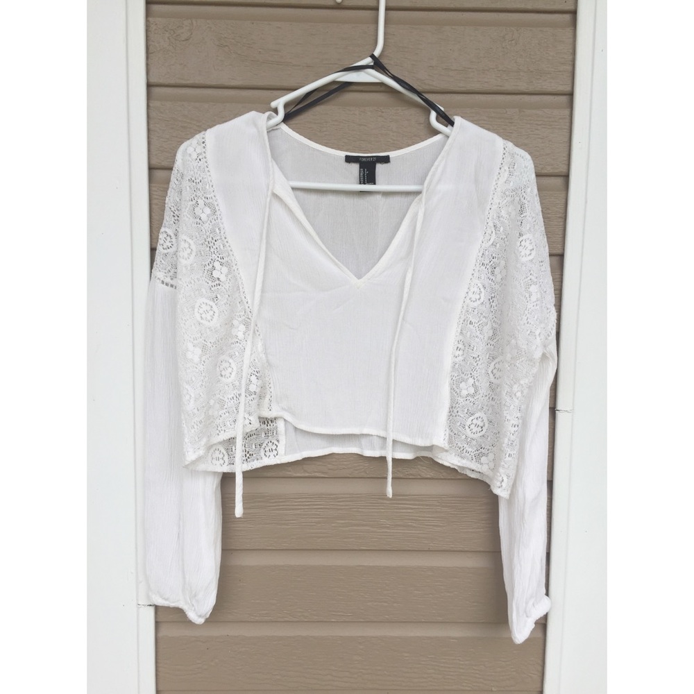 Forever 21 - White Lace Crop Top